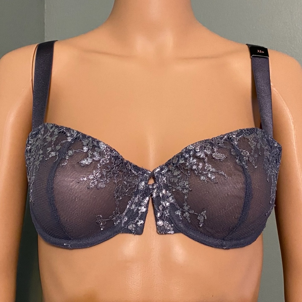 Victoria's Secret Lace Very Sexy Unlined Bra.